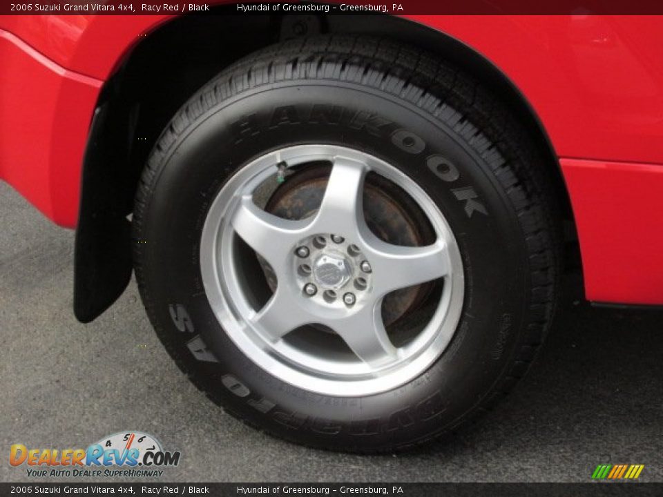 2006 Suzuki Grand Vitara 4x4 Racy Red / Black Photo #3