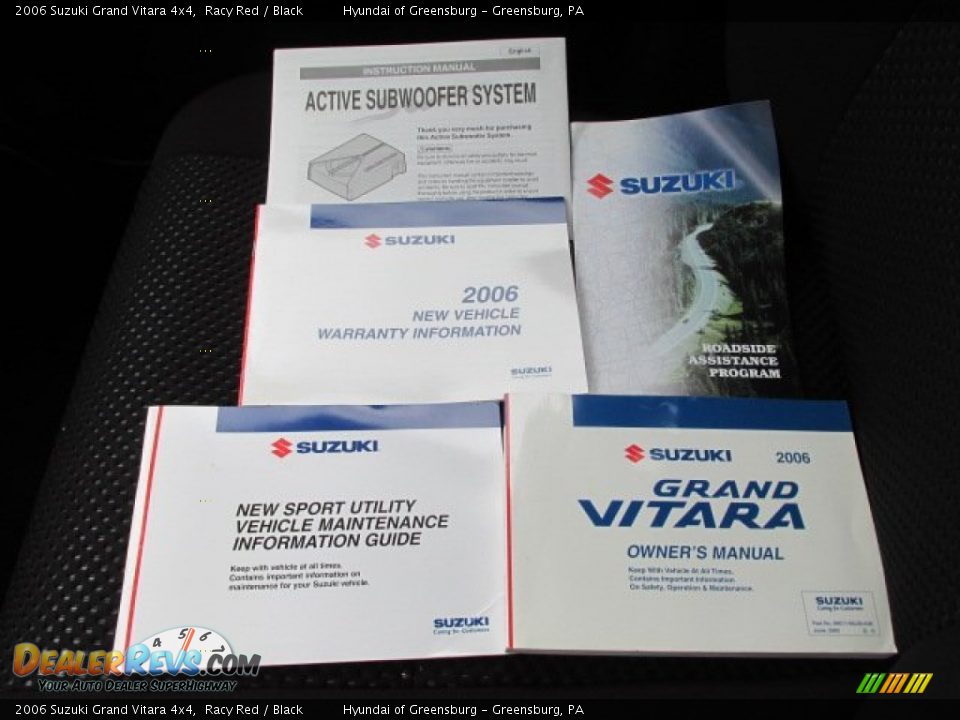 2006 Suzuki Grand Vitara 4x4 Racy Red / Black Photo #23