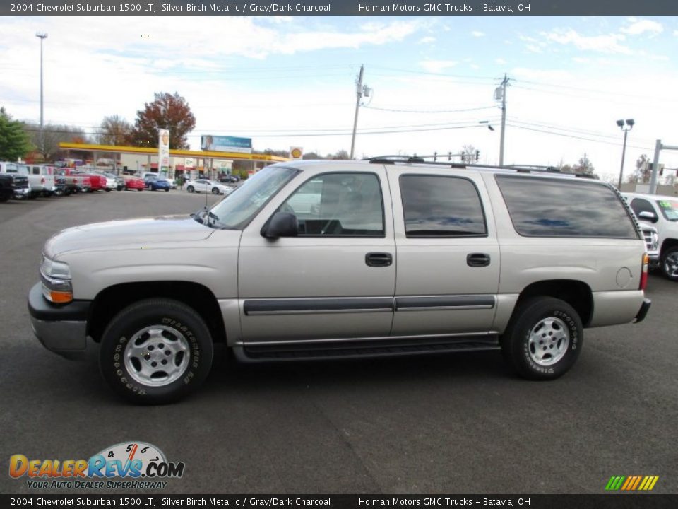 2004 Chevrolet Suburban 1500 LT Silver Birch Metallic / Gray/Dark Charcoal Photo #4