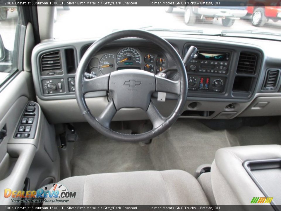 2004 Chevrolet Suburban 1500 LT Silver Birch Metallic / Gray/Dark Charcoal Photo #14
