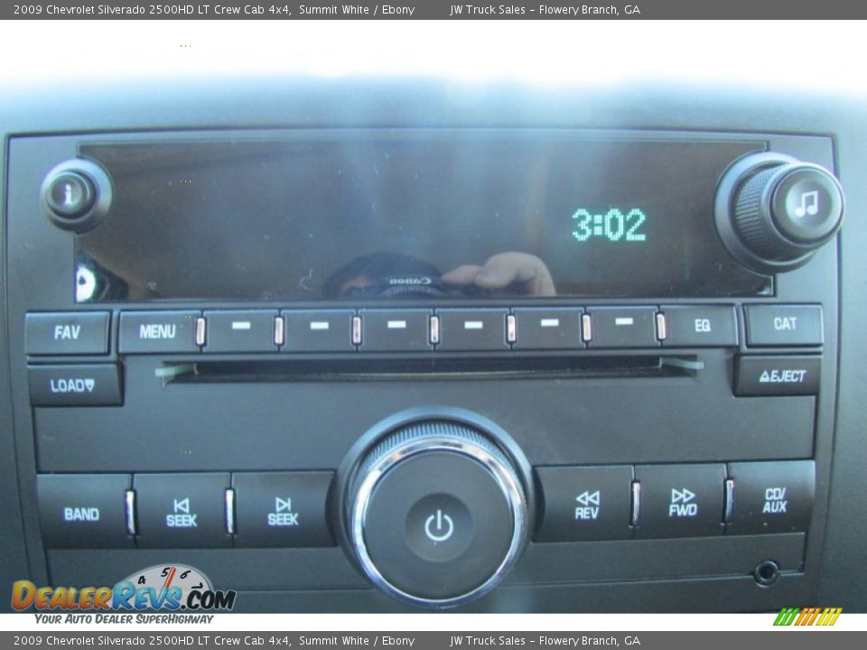 2009 Chevrolet Silverado 2500HD LT Crew Cab 4x4 Summit White / Ebony Photo #28