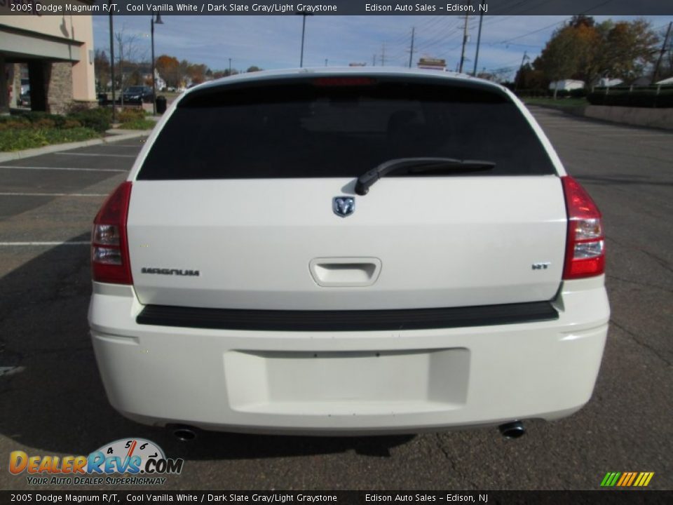 2005 Dodge Magnum R/T Cool Vanilla White / Dark Slate Gray/Light Graystone Photo #7