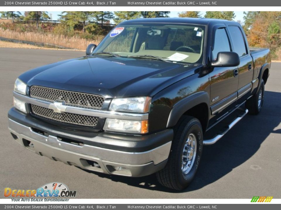 2004 Chevrolet Silverado 2500HD LS Crew Cab 4x4 Black / Tan Photo #2