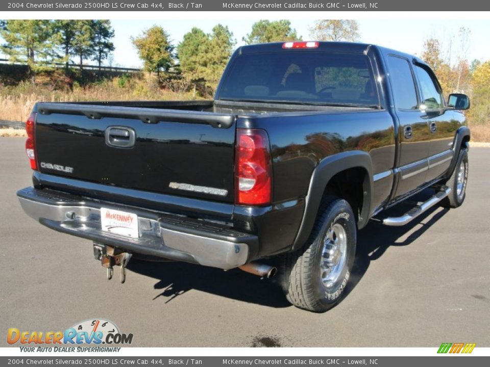 2004 Chevrolet Silverado 2500HD LS Crew Cab 4x4 Black / Tan Photo #5