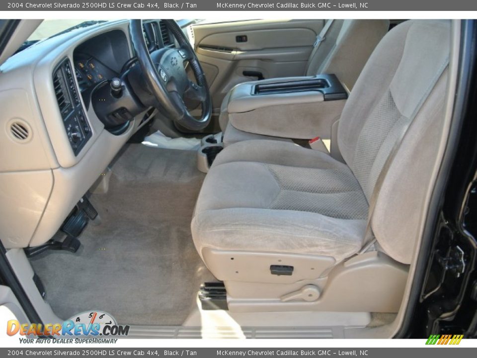 2004 Chevrolet Silverado 2500HD LS Crew Cab 4x4 Black / Tan Photo #8