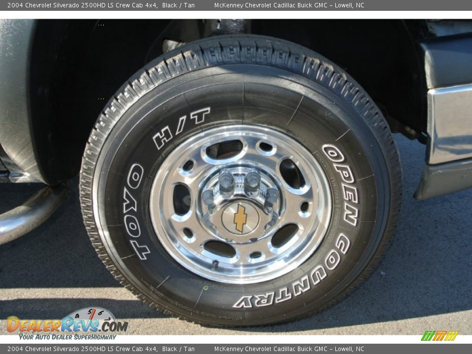 2004 Chevrolet Silverado 2500HD LS Crew Cab 4x4 Black / Tan Photo #23