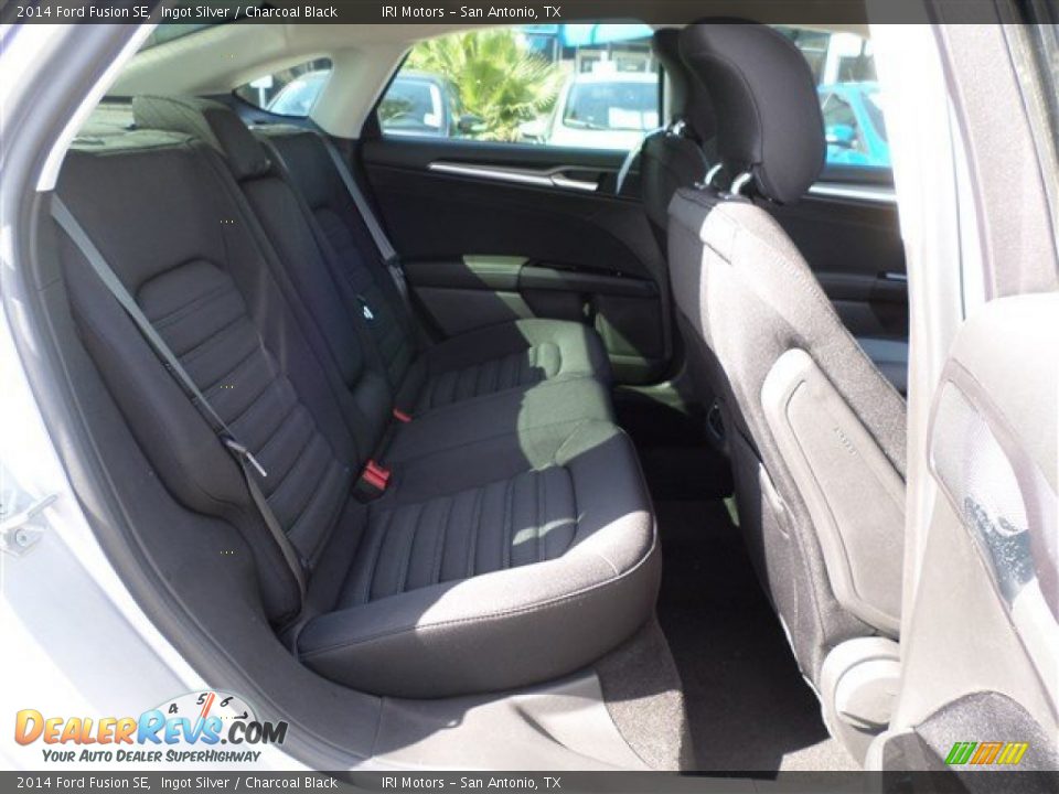 2014 Ford Fusion SE Ingot Silver / Charcoal Black Photo #12