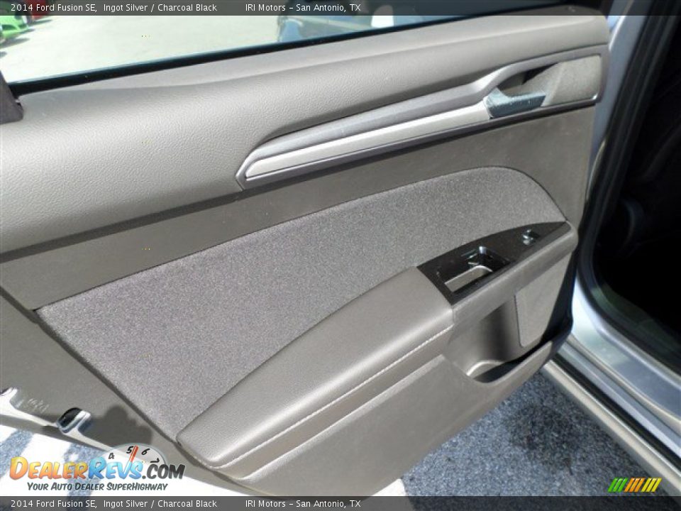 2014 Ford Fusion SE Ingot Silver / Charcoal Black Photo #14