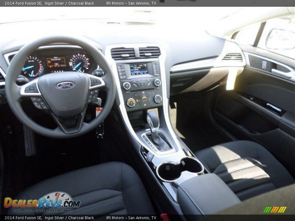 2014 Ford Fusion SE Ingot Silver / Charcoal Black Photo #15