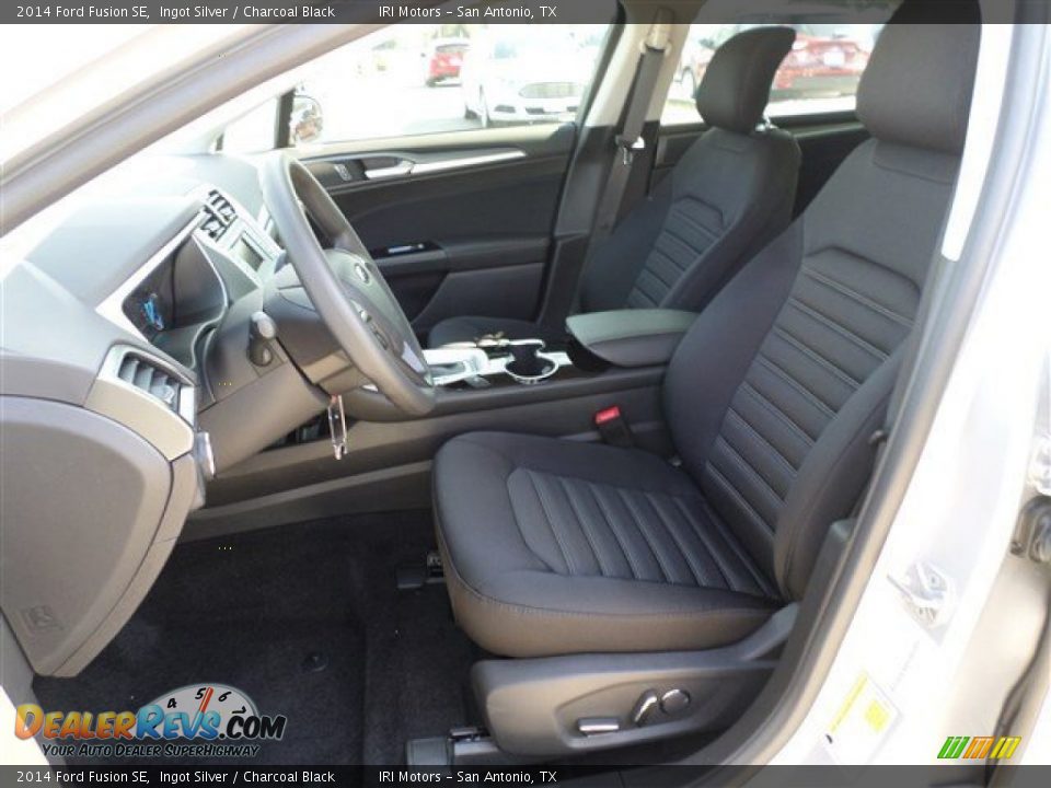2014 Ford Fusion SE Ingot Silver / Charcoal Black Photo #23
