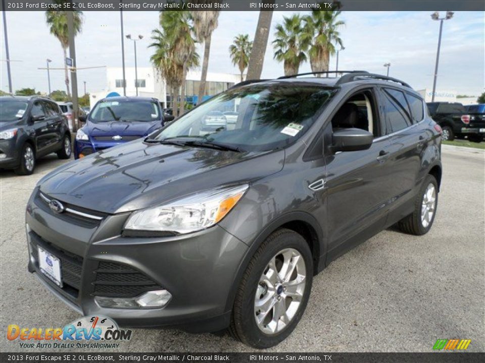 2013 Ford Escape SE 2.0L EcoBoost Sterling Gray Metallic / Charcoal Black Photo #1