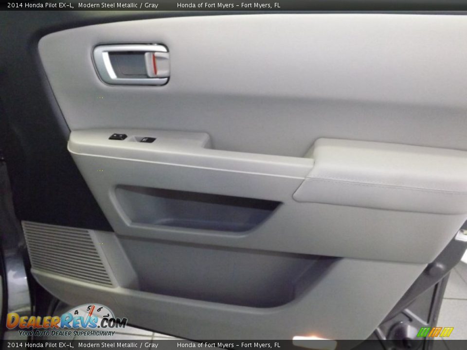 2014 Honda Pilot EX-L Modern Steel Metallic / Gray Photo #30