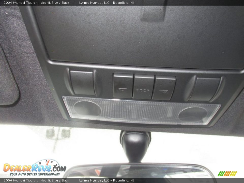 2004 Hyundai Tiburon Moonlit Blue / Black Photo #12