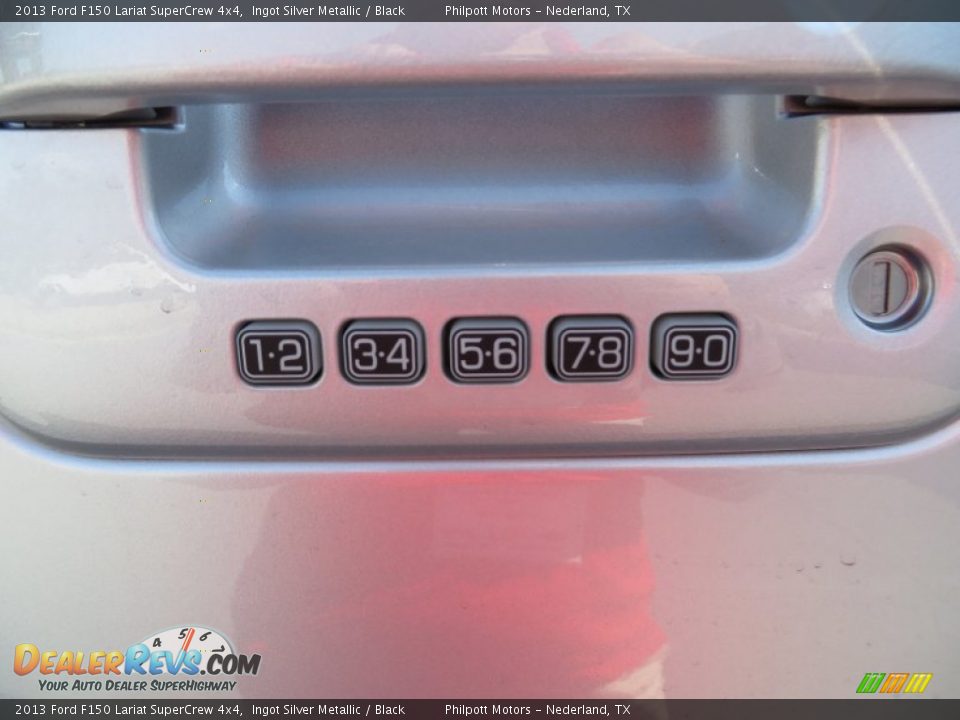 2013 Ford F150 Lariat SuperCrew 4x4 Ingot Silver Metallic / Black Photo #16