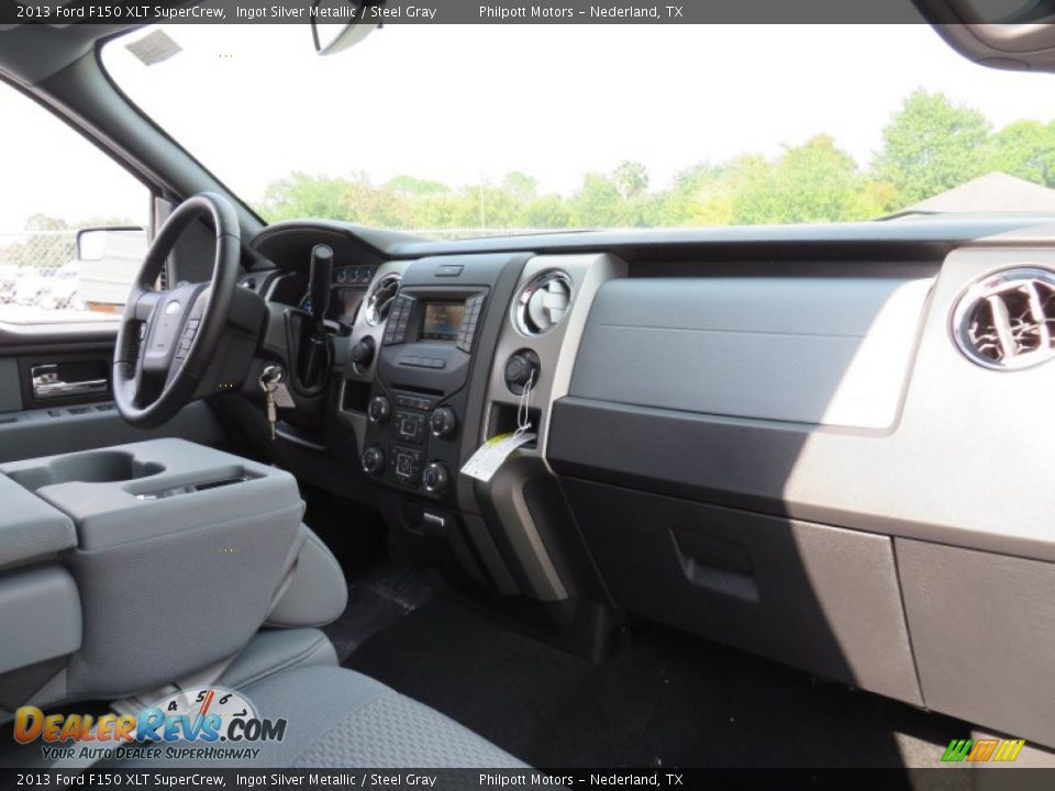 2013 Ford F150 XLT SuperCrew Ingot Silver Metallic / Steel Gray Photo #24