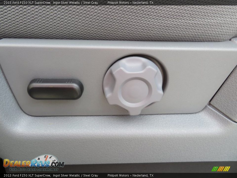 2013 Ford F150 XLT SuperCrew Ingot Silver Metallic / Steel Gray Photo #31