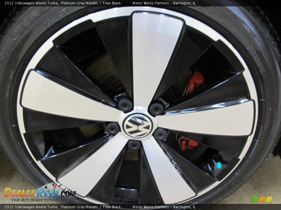 2012 Volkswagen Beetle Turbo Platinum Gray Metallic / Titan Black Photo #16