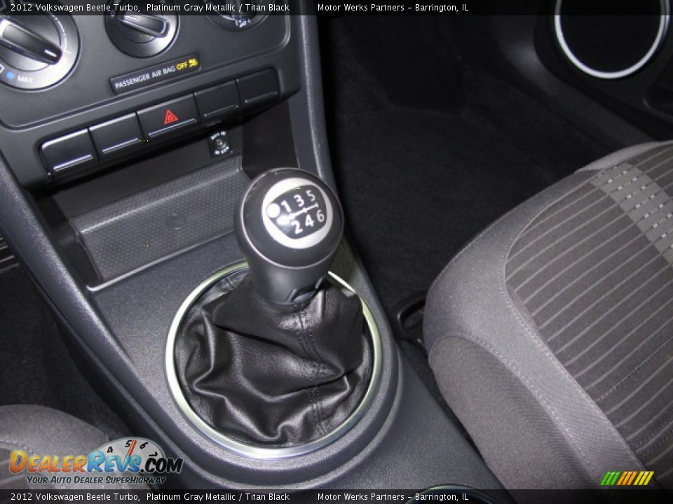 2012 Volkswagen Beetle Turbo Platinum Gray Metallic / Titan Black Photo #30
