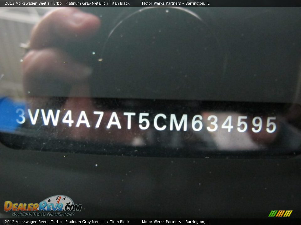 2012 Volkswagen Beetle Turbo Platinum Gray Metallic / Titan Black Photo #36