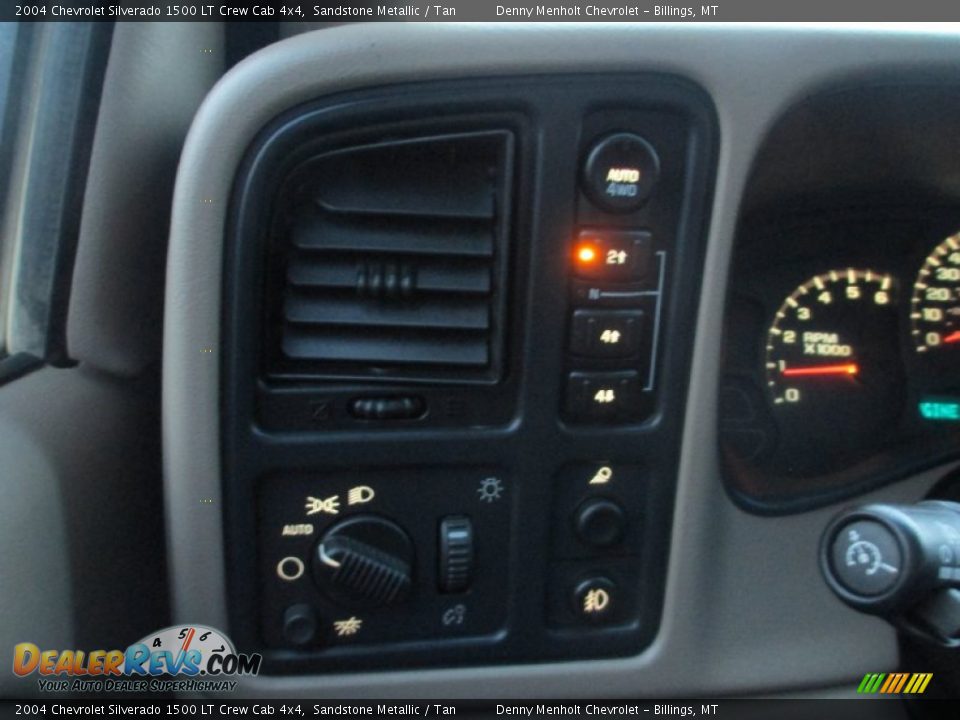 2004 Chevrolet Silverado 1500 LT Crew Cab 4x4 Sandstone Metallic / Tan Photo #14