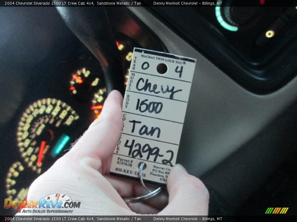 2004 Chevrolet Silverado 1500 LT Crew Cab 4x4 Sandstone Metallic / Tan Photo #19