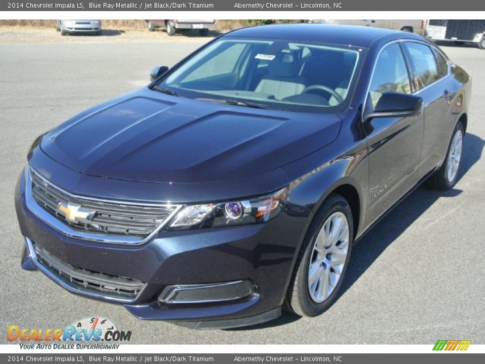 Front 3/4 View of 2014 Chevrolet Impala LS Photo #2