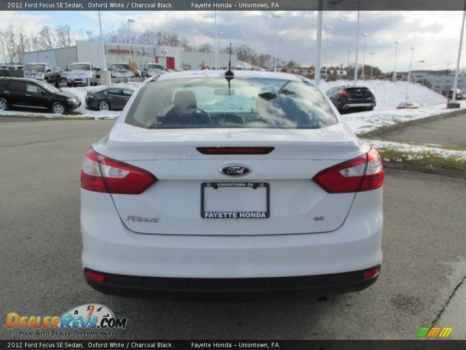 2012 Ford Focus SE Sedan Oxford White / Charcoal Black Photo #3