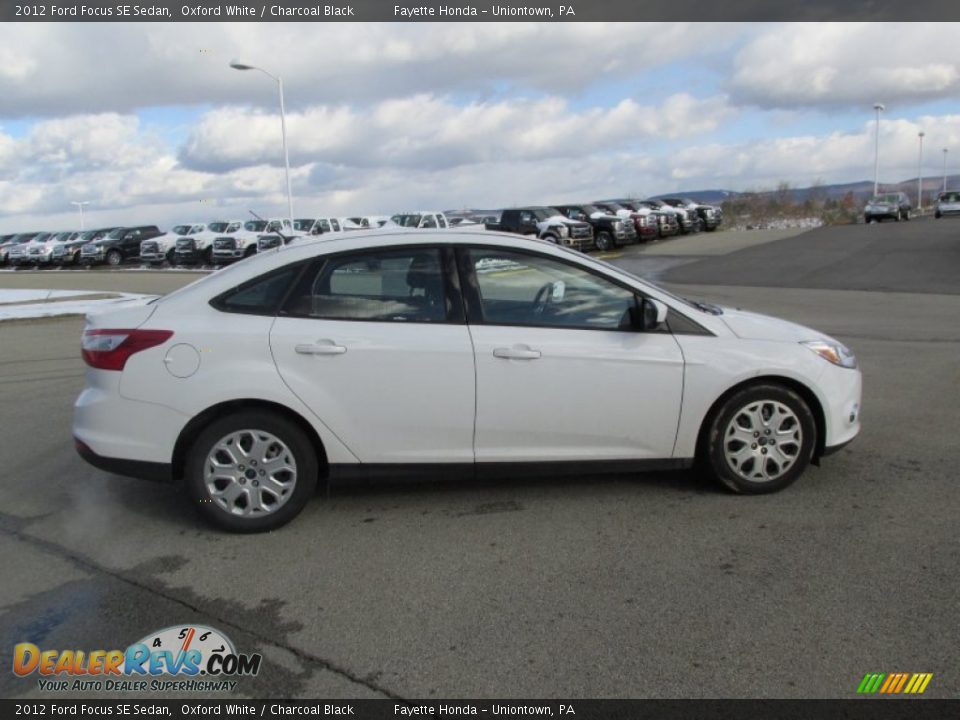 2012 Ford Focus SE Sedan Oxford White / Charcoal Black Photo #4