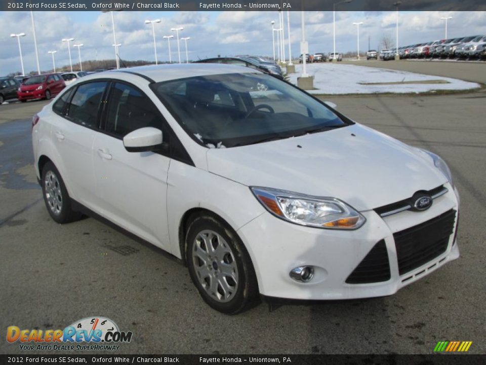 2012 Ford Focus SE Sedan Oxford White / Charcoal Black Photo #5