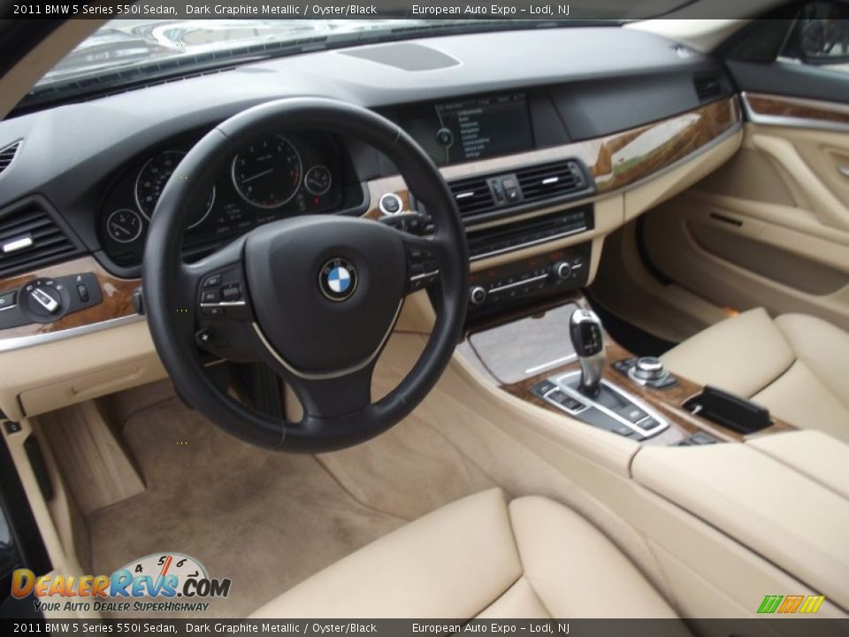 2011 BMW 5 Series 550i Sedan Dark Graphite Metallic / Oyster/Black Photo #8