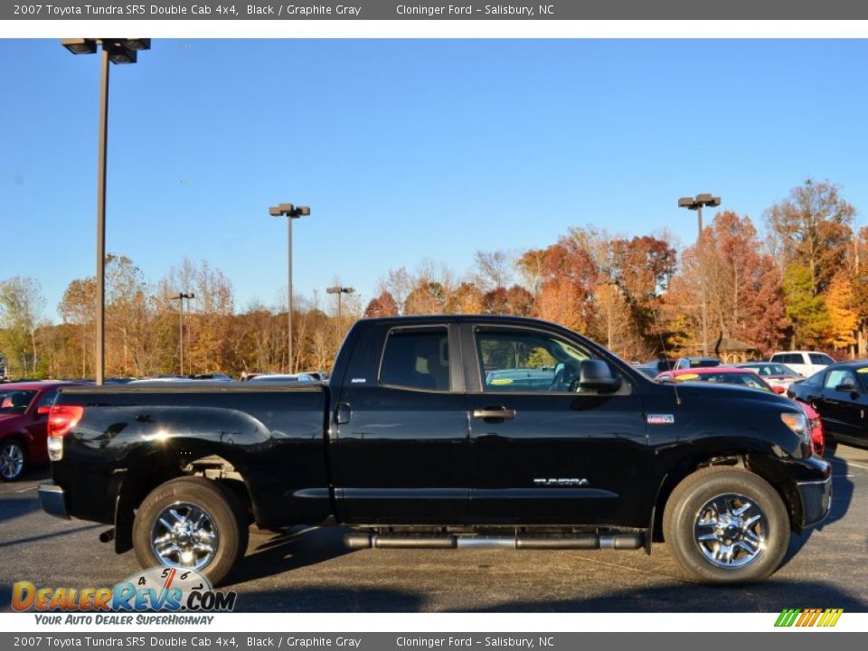 2007 Toyota Tundra SR5 Double Cab 4x4 Black / Graphite Gray Photo #2