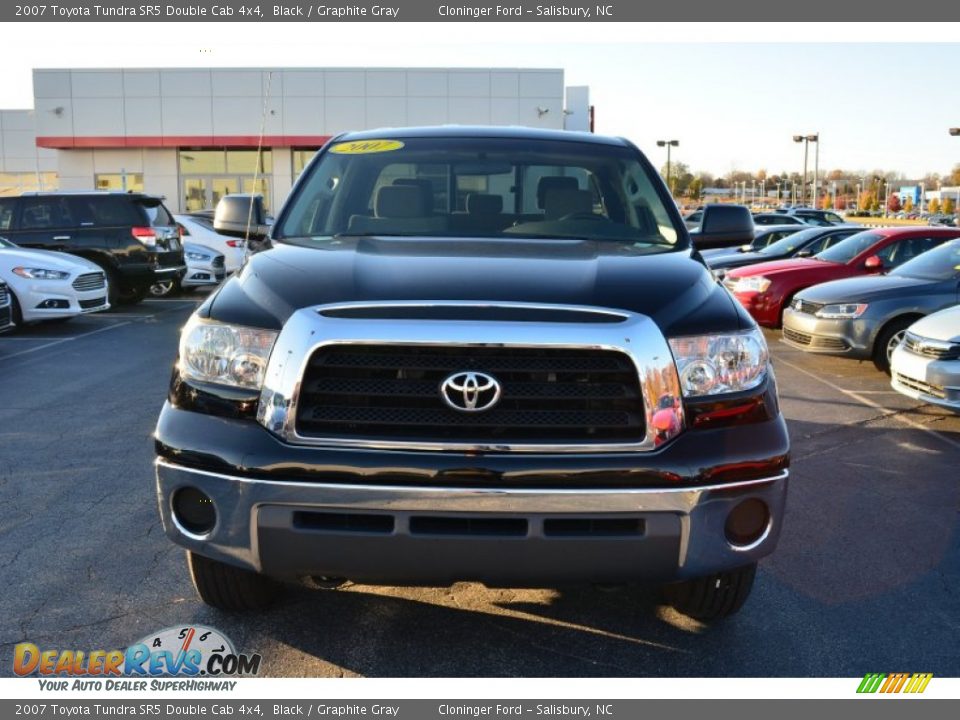 2007 Toyota Tundra SR5 Double Cab 4x4 Black / Graphite Gray Photo #7