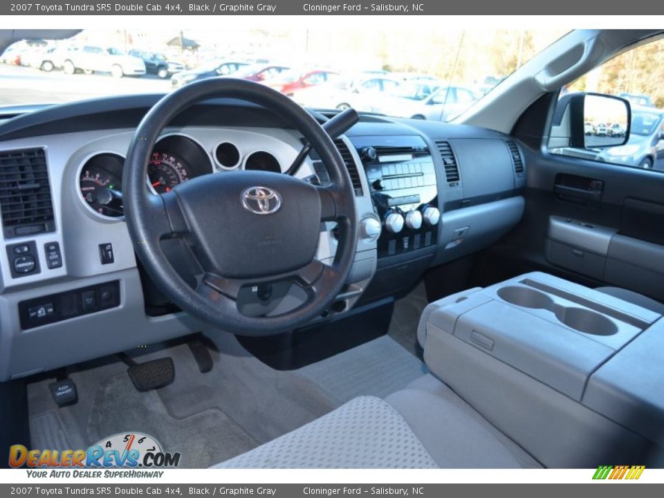 2007 Toyota Tundra SR5 Double Cab 4x4 Black / Graphite Gray Photo #10