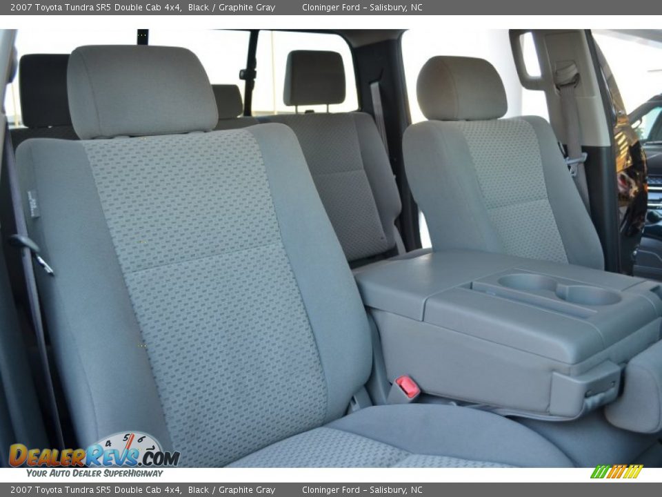 2007 Toyota Tundra SR5 Double Cab 4x4 Black / Graphite Gray Photo #18