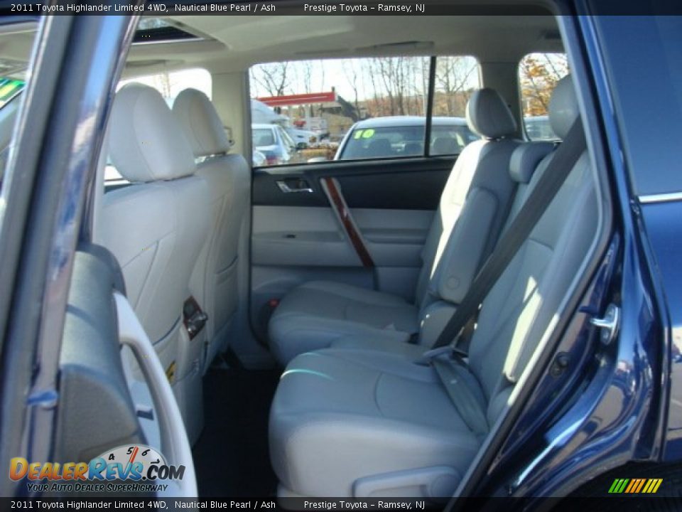 2011 Toyota Highlander Limited 4WD Nautical Blue Pearl / Ash Photo #13