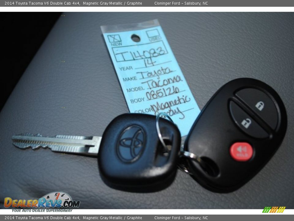 2014 Toyota Tacoma V6 Double Cab 4x4 Magnetic Gray Metallic / Graphite Photo #31