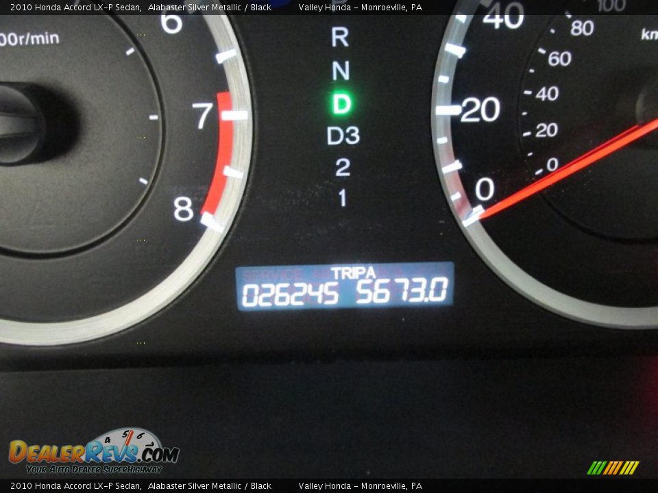 2010 Honda Accord LX-P Sedan Alabaster Silver Metallic / Black Photo #15