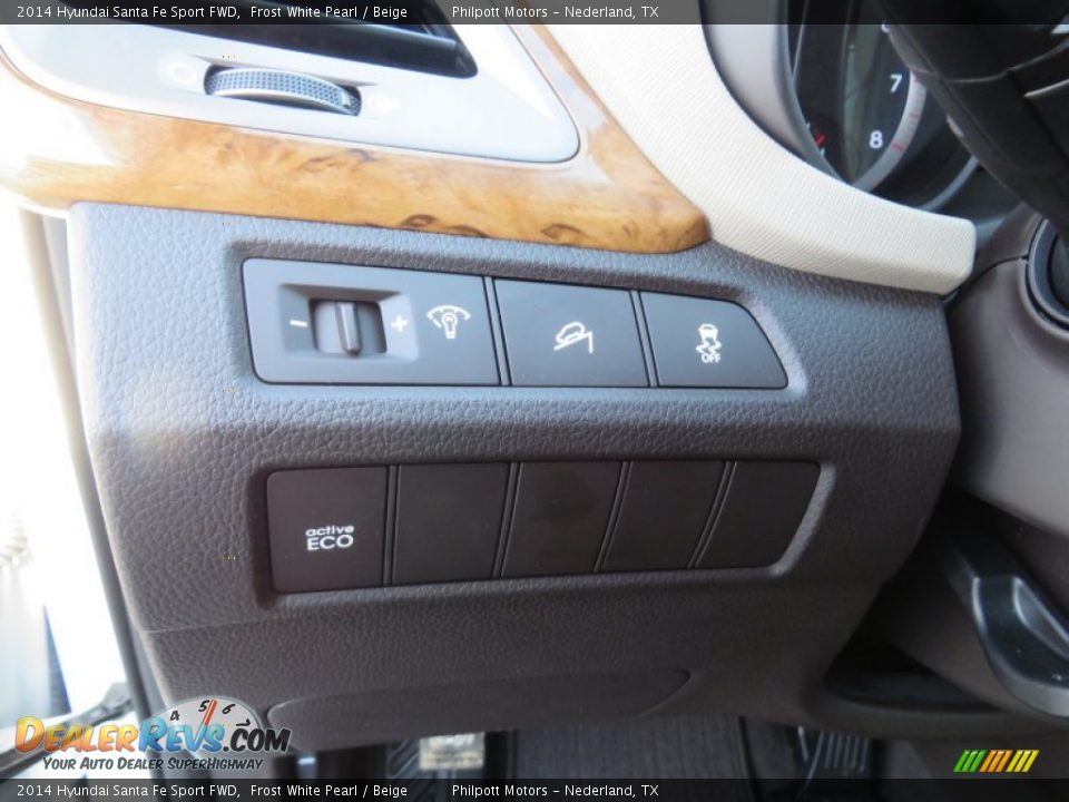 2014 Hyundai Santa Fe Sport FWD Frost White Pearl / Beige Photo #35