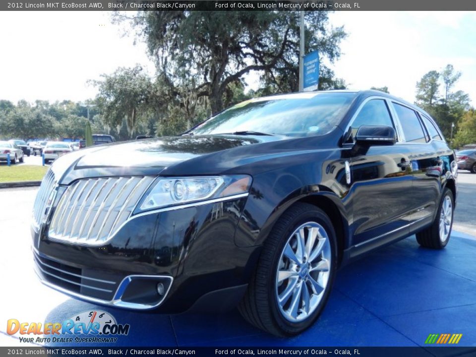 Front 3/4 View of 2012 Lincoln MKT EcoBoost AWD Photo #1