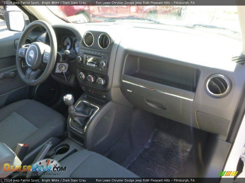 2014 Jeep Patriot Sport Bright White / Dark Slate Gray Photo #16