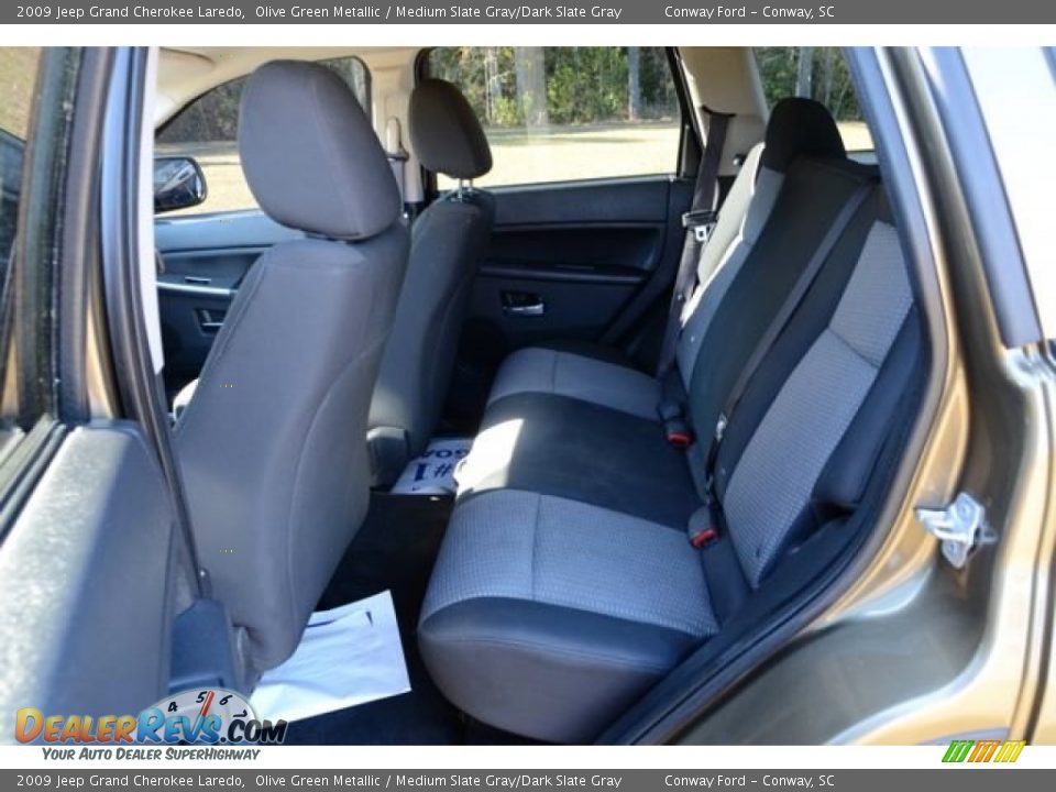 2009 Jeep Grand Cherokee Laredo Olive Green Metallic / Medium Slate Gray/Dark Slate Gray Photo #11