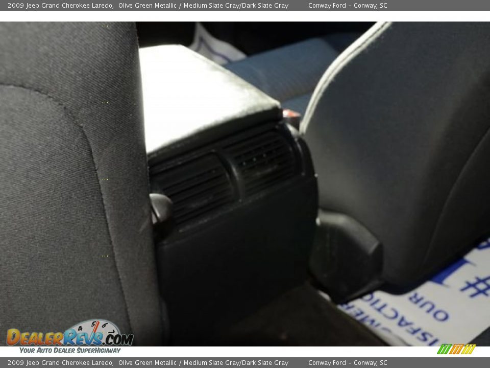 2009 Jeep Grand Cherokee Laredo Olive Green Metallic / Medium Slate Gray/Dark Slate Gray Photo #12