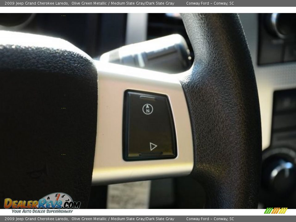 2009 Jeep Grand Cherokee Laredo Olive Green Metallic / Medium Slate Gray/Dark Slate Gray Photo #24