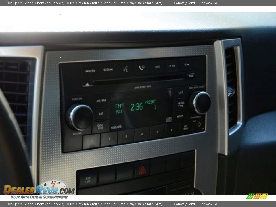 2009 Jeep Grand Cherokee Laredo Olive Green Metallic / Medium Slate Gray/Dark Slate Gray Photo #25
