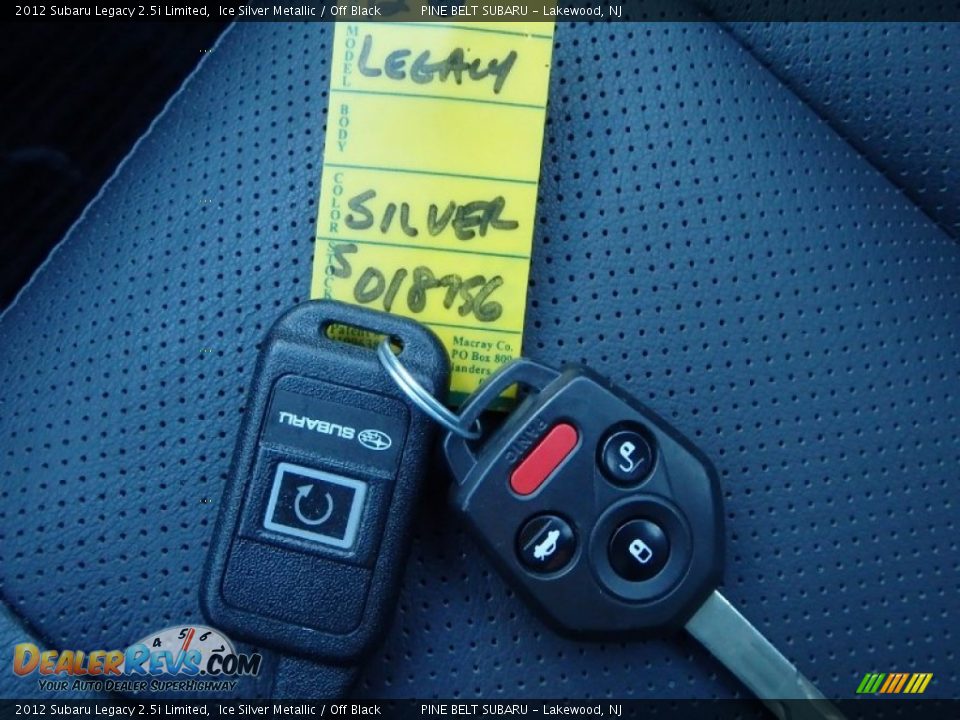 2012 Subaru Legacy 2.5i Limited Ice Silver Metallic / Off Black Photo #18