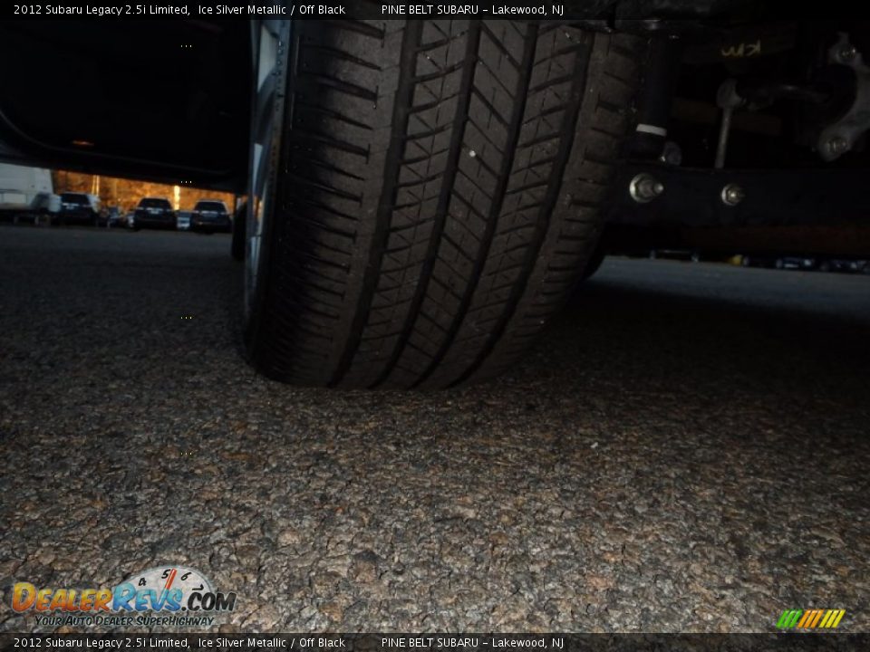 2012 Subaru Legacy 2.5i Limited Ice Silver Metallic / Off Black Photo #22