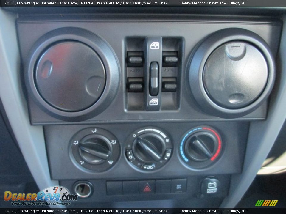 2007 Jeep Wrangler Unlimited Sahara 4x4 Rescue Green Metallic / Dark Khaki/Medium Khaki Photo #14