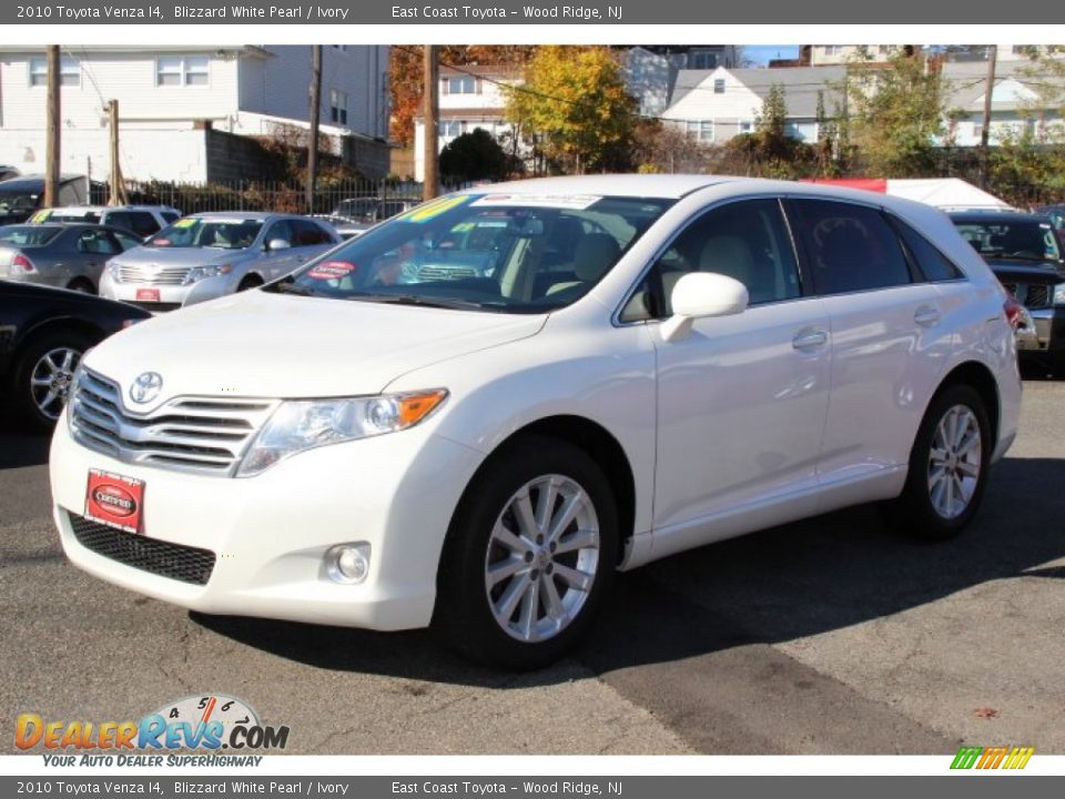 2010 Toyota Venza I4 Blizzard White Pearl / Ivory Photo #3