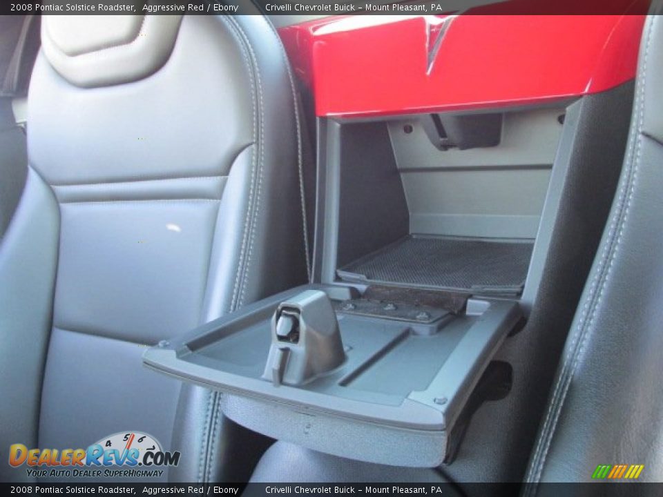 2008 Pontiac Solstice Roadster Aggressive Red / Ebony Photo #24