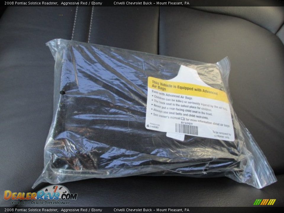 2008 Pontiac Solstice Roadster Aggressive Red / Ebony Photo #30